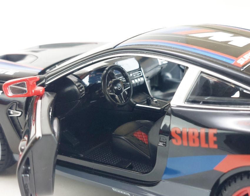 BMW-M8-1-24 (4)