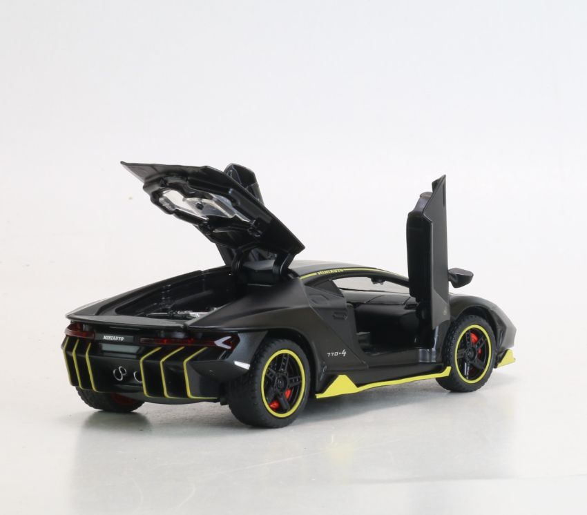 lamborghini-centenario1-32-miniauto (2) عقبکش لامبورگینی مشکی مات کربنی