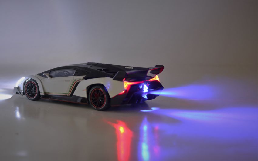 lamborghini-veneno-1-24-no147 (4) ماشین فلزی لامبورگینی دودزا