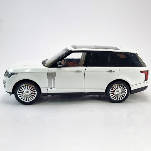 CHE-ZHI-801-rangerover-2024-1-18-diecast (26) جزئیات ظریف در طراحی و ساخت ماکت رنجروور 2024